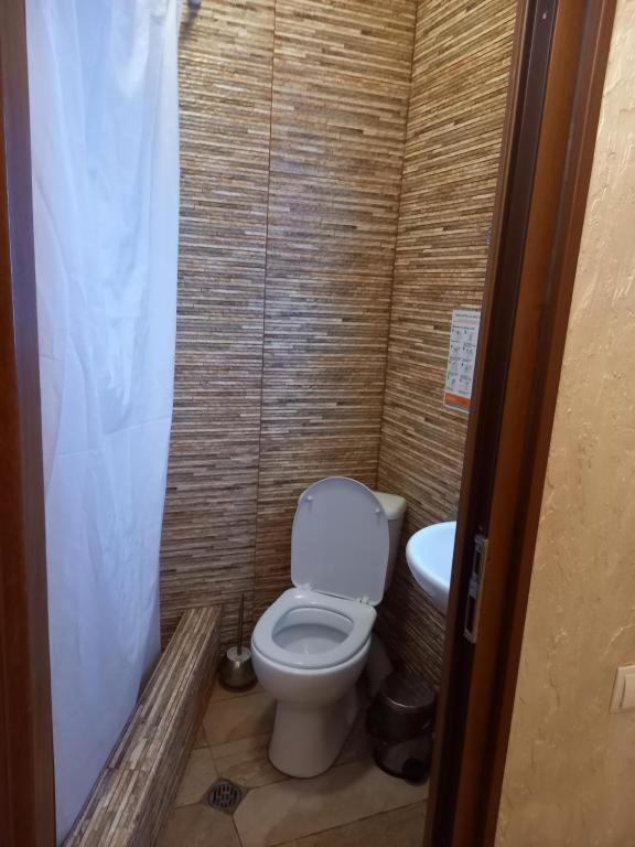 Hotel Mkudro Kʼutʼaisi Exterior foto